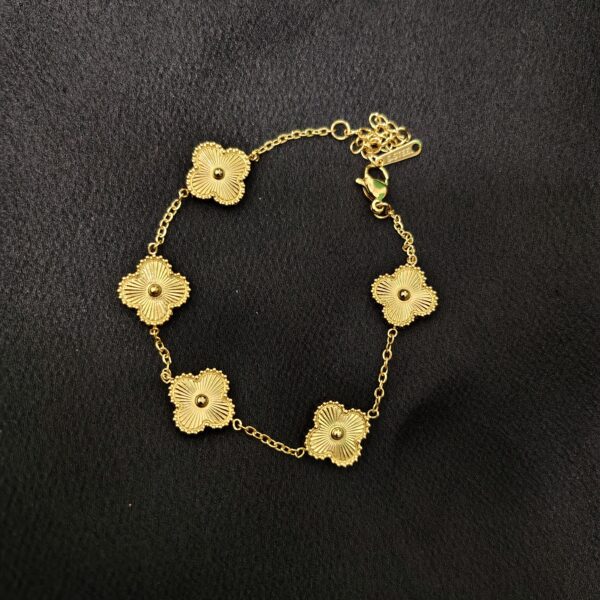 Elegant Gold Clover Anti-Tarnish Bracelet for Women | Gold Plated Adjustable Charm Bracelet - Image 2