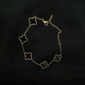 Elegant Black Clover Anti-Tarnish Bracelet
